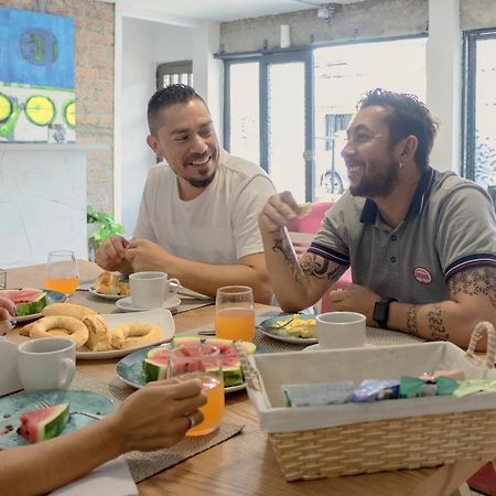 Ventiuna Hotel Y Coliving Перейра Екстериор снимка