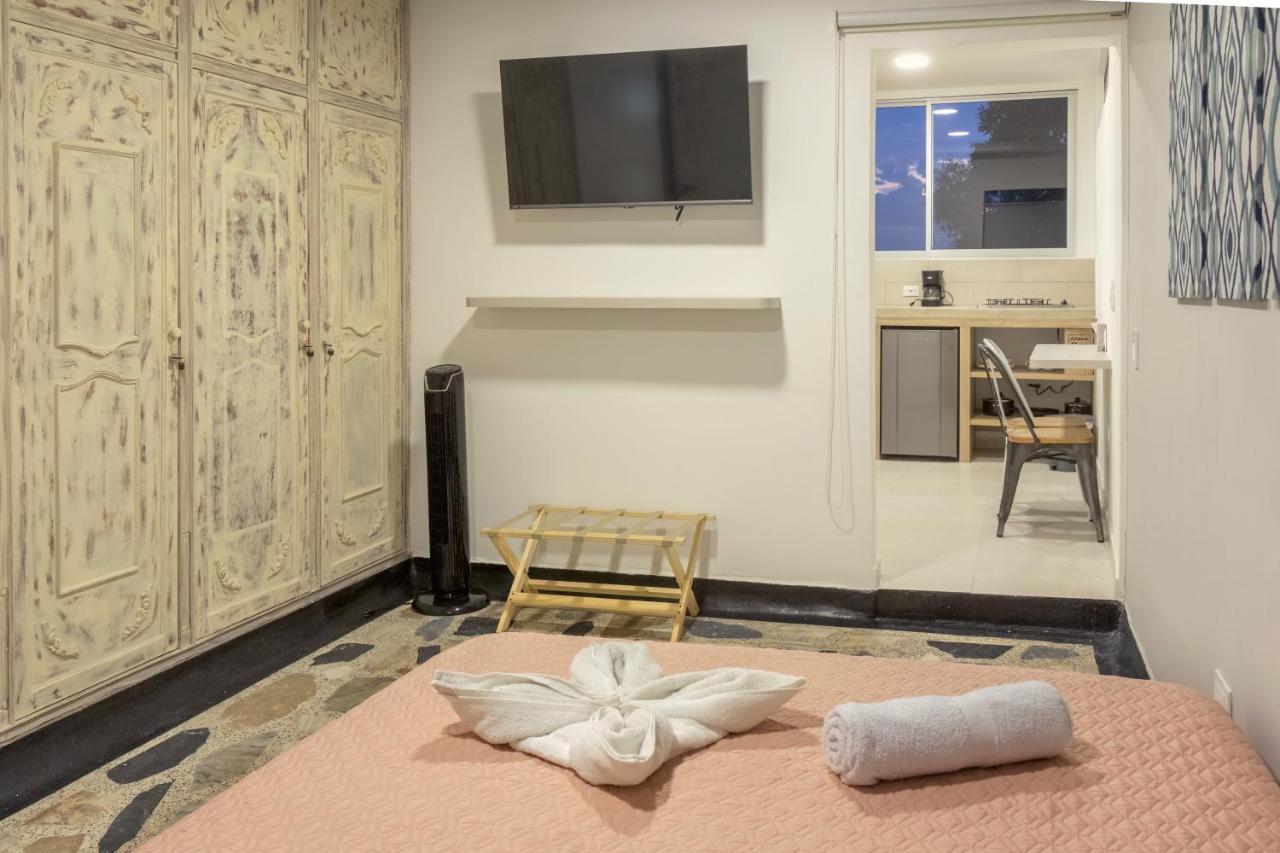 Ventiuna Hotel Y Coliving Перейра Екстериор снимка