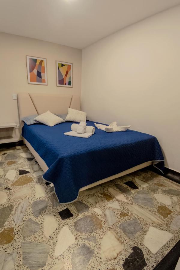 Ventiuna Hotel Y Coliving Перейра Екстериор снимка