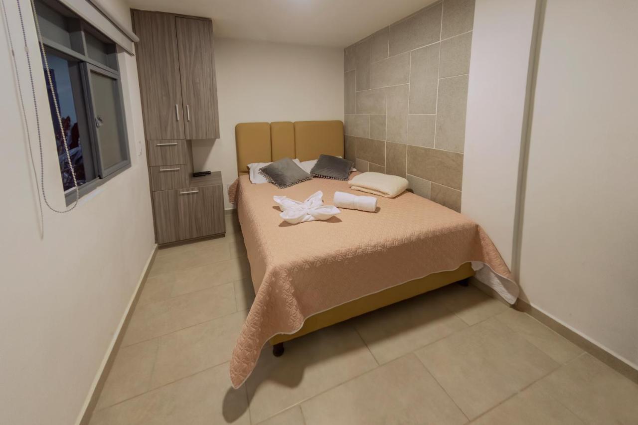 Ventiuna Hotel Y Coliving Перейра Екстериор снимка