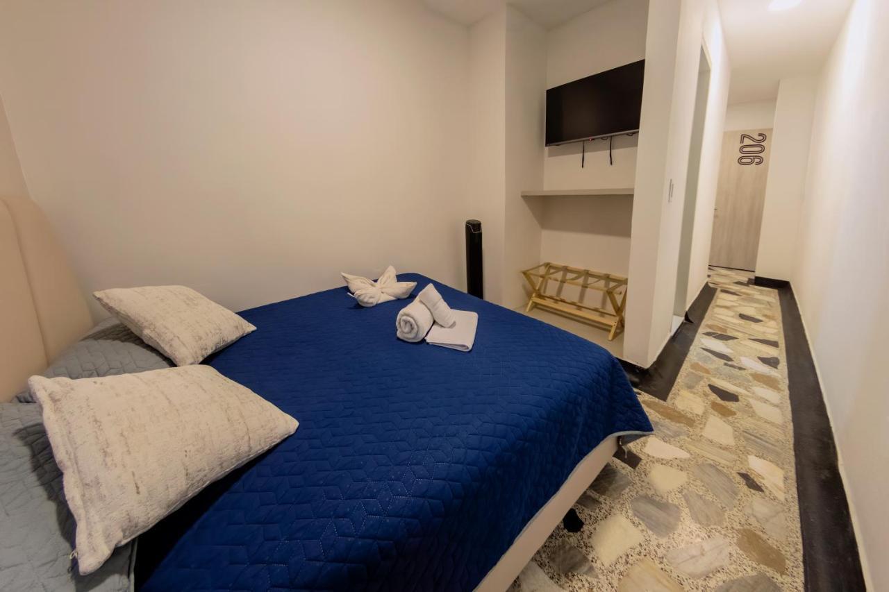 Ventiuna Hotel Y Coliving Перейра Екстериор снимка